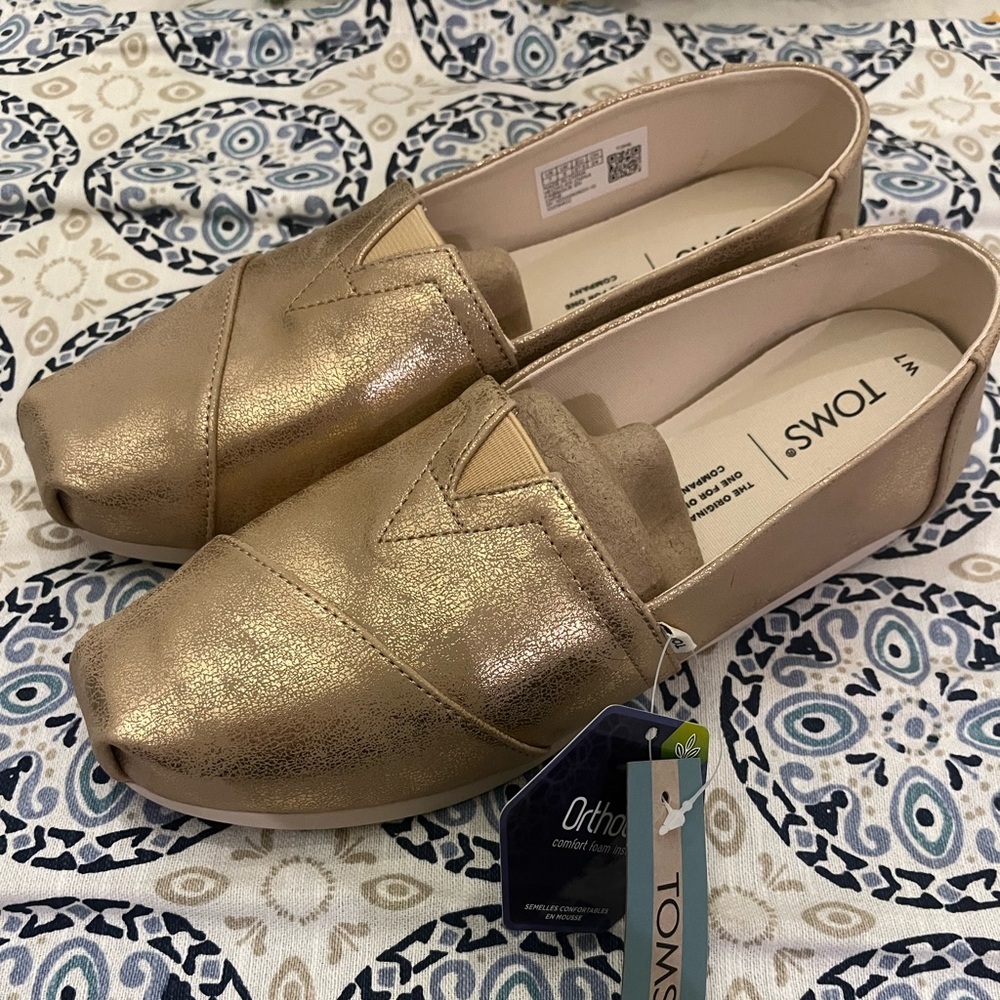 TOMS Women's Champagne Shimmer Alpargata - Size 38